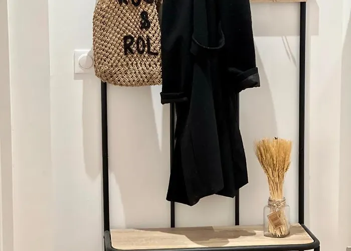 Sympa 1 Bedroom 1br Center Of Parking Appartamento