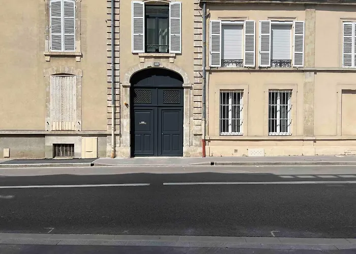 Appartamento Sympa 1 Bedroom 1br Center Of Parking *